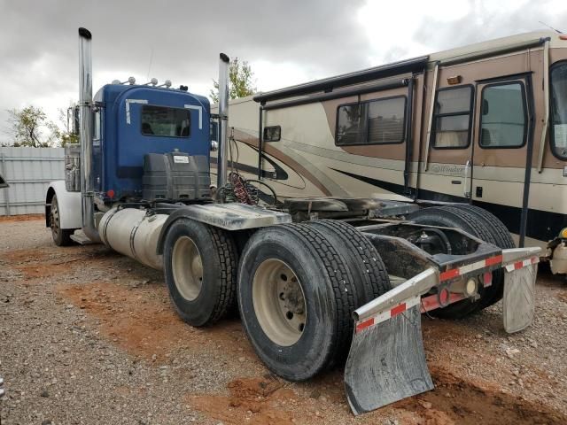 2002 Peterbilt 379