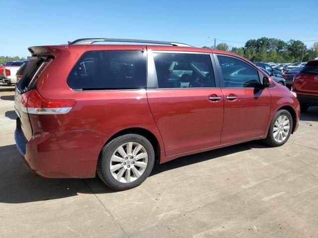 2011 Toyota Sienna XLE