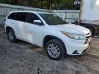 2016 Toyota Highlander LE