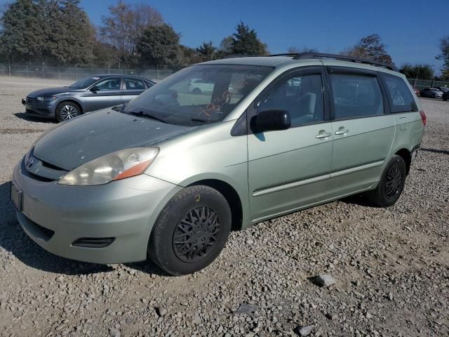 2009 Toyota Sienna CE