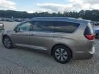 2018 Chrysler Pacifica Hybrid Limited