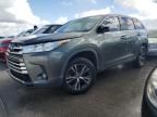 2018 Toyota Highlander LE