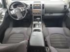 2005 Nissan Pathfinder LE