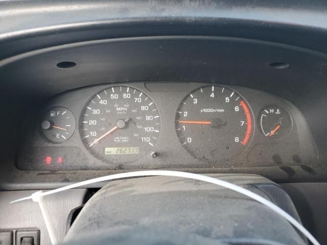 2000 Nissan Xterra XE