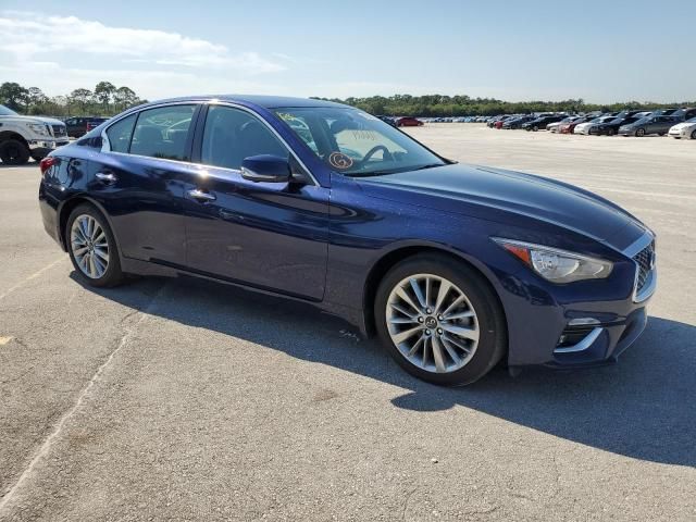 2021 Infiniti Q50 Luxe