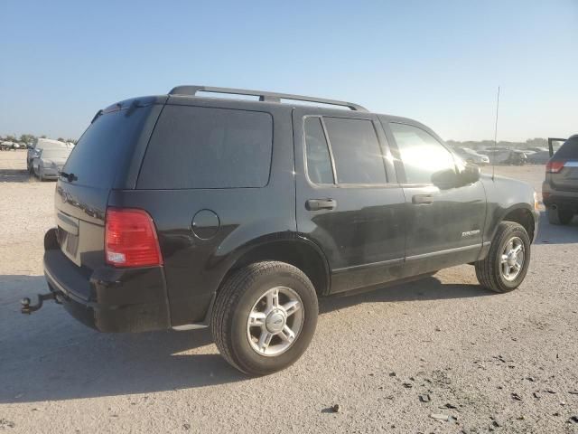 2004 Ford Explorer XLT