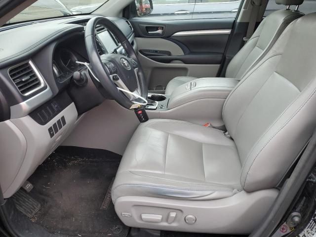 2016 Toyota Highlander XLE