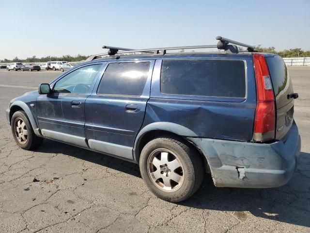 2004 Volvo XC70