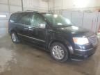 2008 Chrysler Town & Country Limited