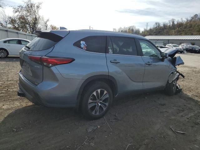 2023 Toyota Highlander Hybrid XLE