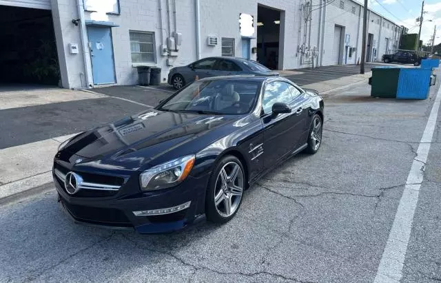 2015 Mercedes-Benz SL 63 AMG