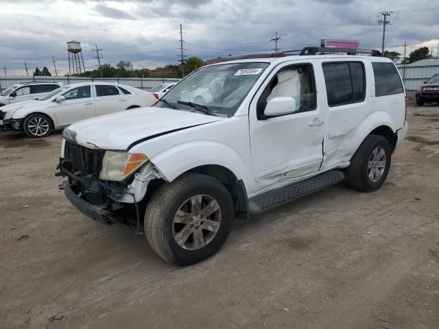 2007 Nissan Pathfinder LE