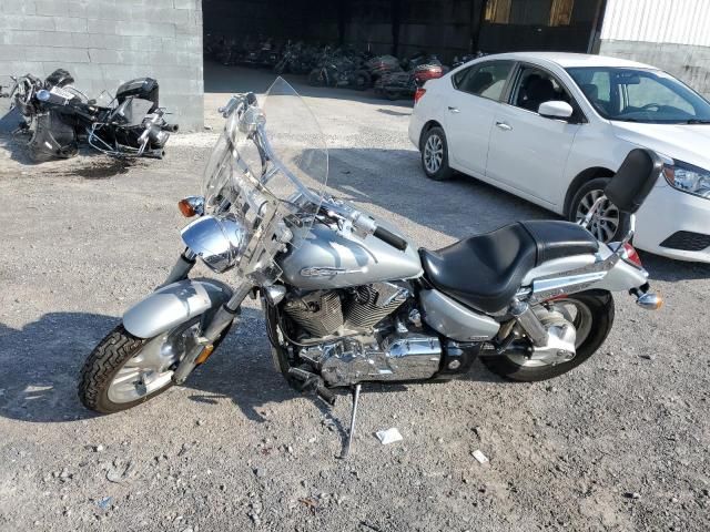 2004 Honda VTX1300 C