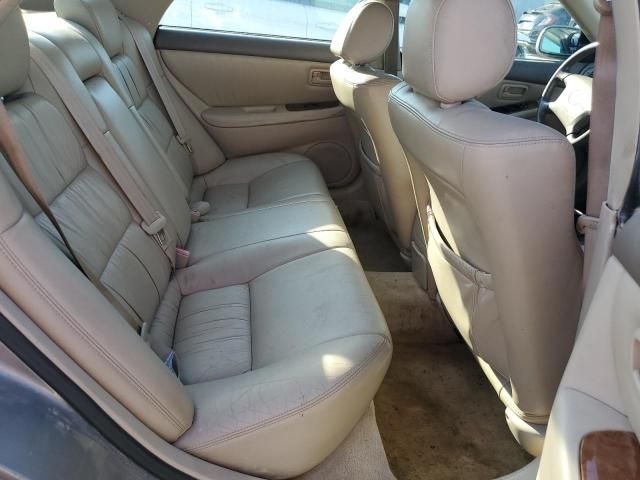 2000 Lexus ES 300