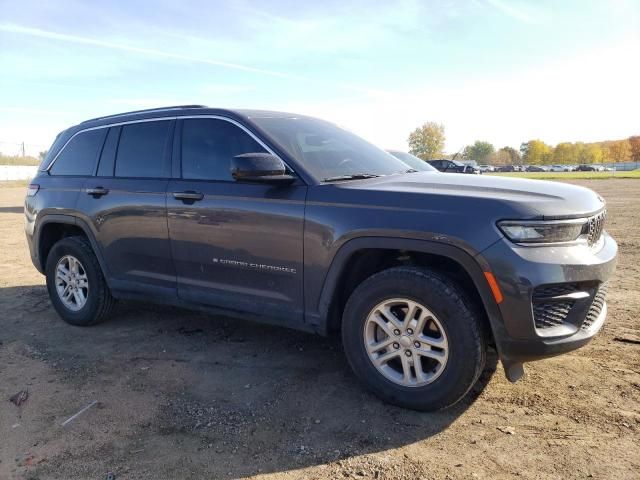 2022 Jeep Grand Cherokee Laredo