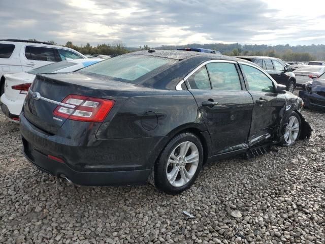 2015 Ford Taurus SE