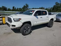 Carros salvage para piezas a la venta en subasta: 2018 Toyota Tacoma Double Cab