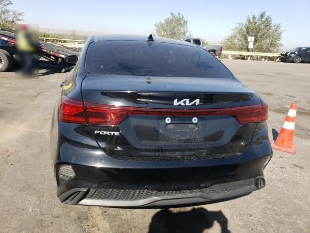 2022 KIA Forte FE