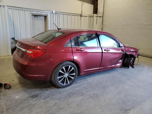 2012 Chrysler 200 Touring