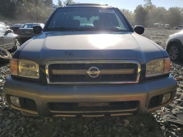 2004 Nissan Pathfinder LE