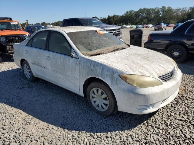 2005 Toyota Camry LE