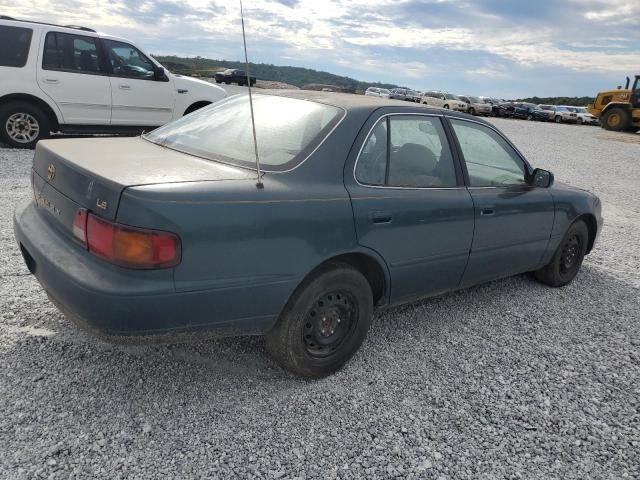 1996 Toyota Camry DX