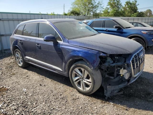 2021 Audi Q7 Premium Plus