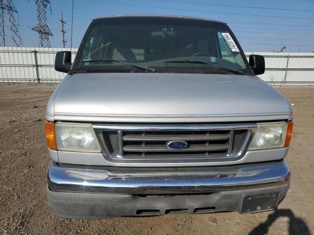 2006 Ford Econoline E350 Super Duty Wagon