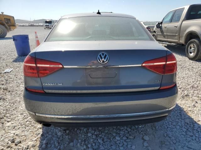 2016 Volkswagen Passat SE