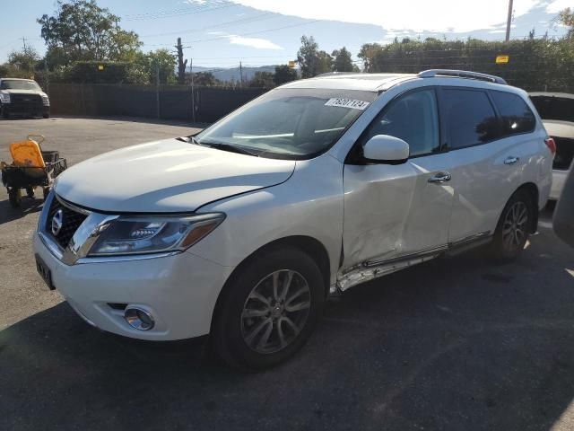 2015 Nissan Pathfinder S