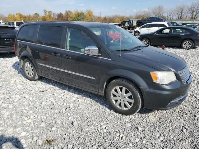 2012 Chrysler Town & Country Touring L