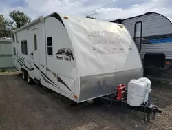 Salvage trucks for sale at Pekin, IL auction: 2010 Northwood Trailer