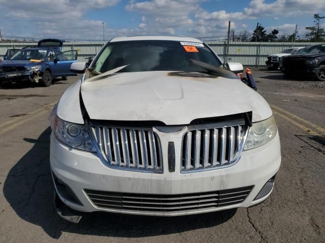 2010 Lincoln MKS