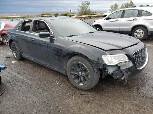 2016 Chrysler 300 Limited