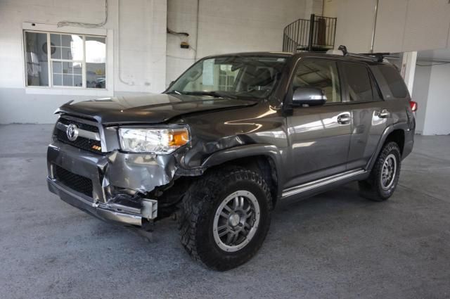 2013 Toyota 4runner SR5