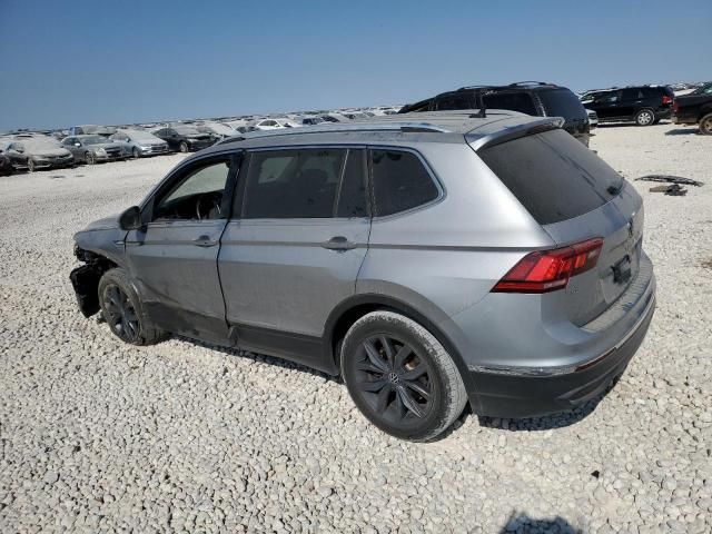 2023 Volkswagen Tiguan SE