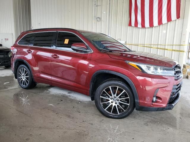 2018 Toyota Highlander SE