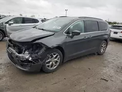 2019 Chrysler Pacifica Touring Plus en venta en Indianapolis, IN