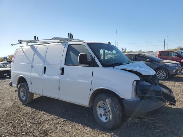 2020 Chevrolet Express G2500