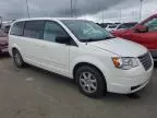 2010 Chrysler Town & Country LX