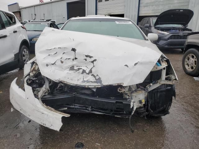 2004 Toyota Camry Solara SE