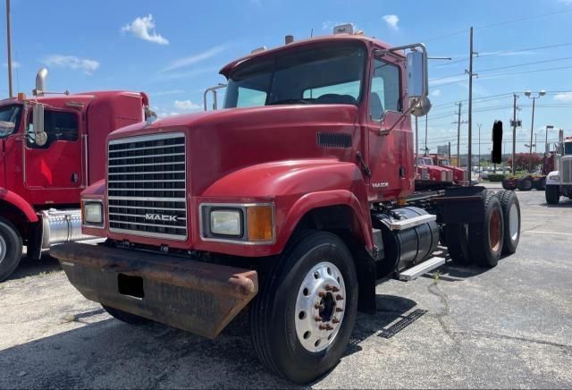 2008 Mack 600 CHU600