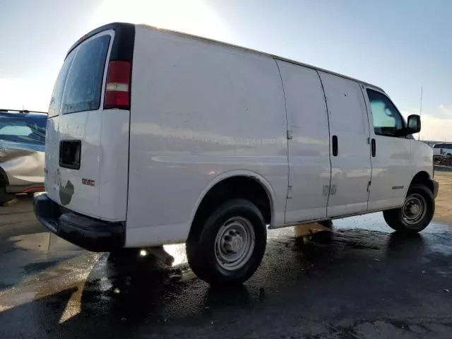 2005 GMC Savana G3500