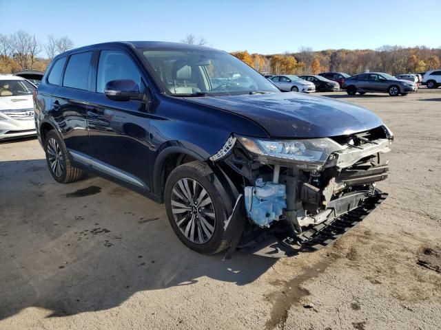 2019 Mitsubishi Outlander SE