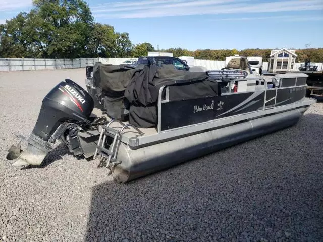 2013 Palm Beach Boats Pontoon