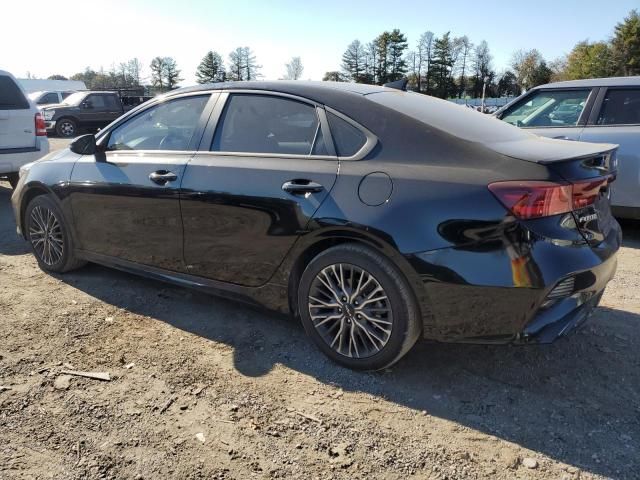 2023 KIA Forte GT Line