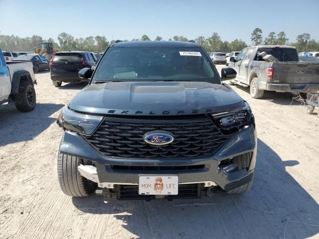 2024 Ford Explorer ST-Line