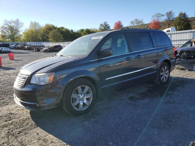 2014 Chrysler Town & Country Touring