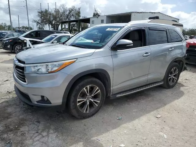 2016 Toyota Highlander XLE