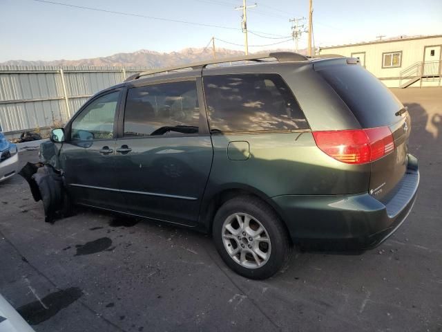 2004 Toyota Sienna XLE